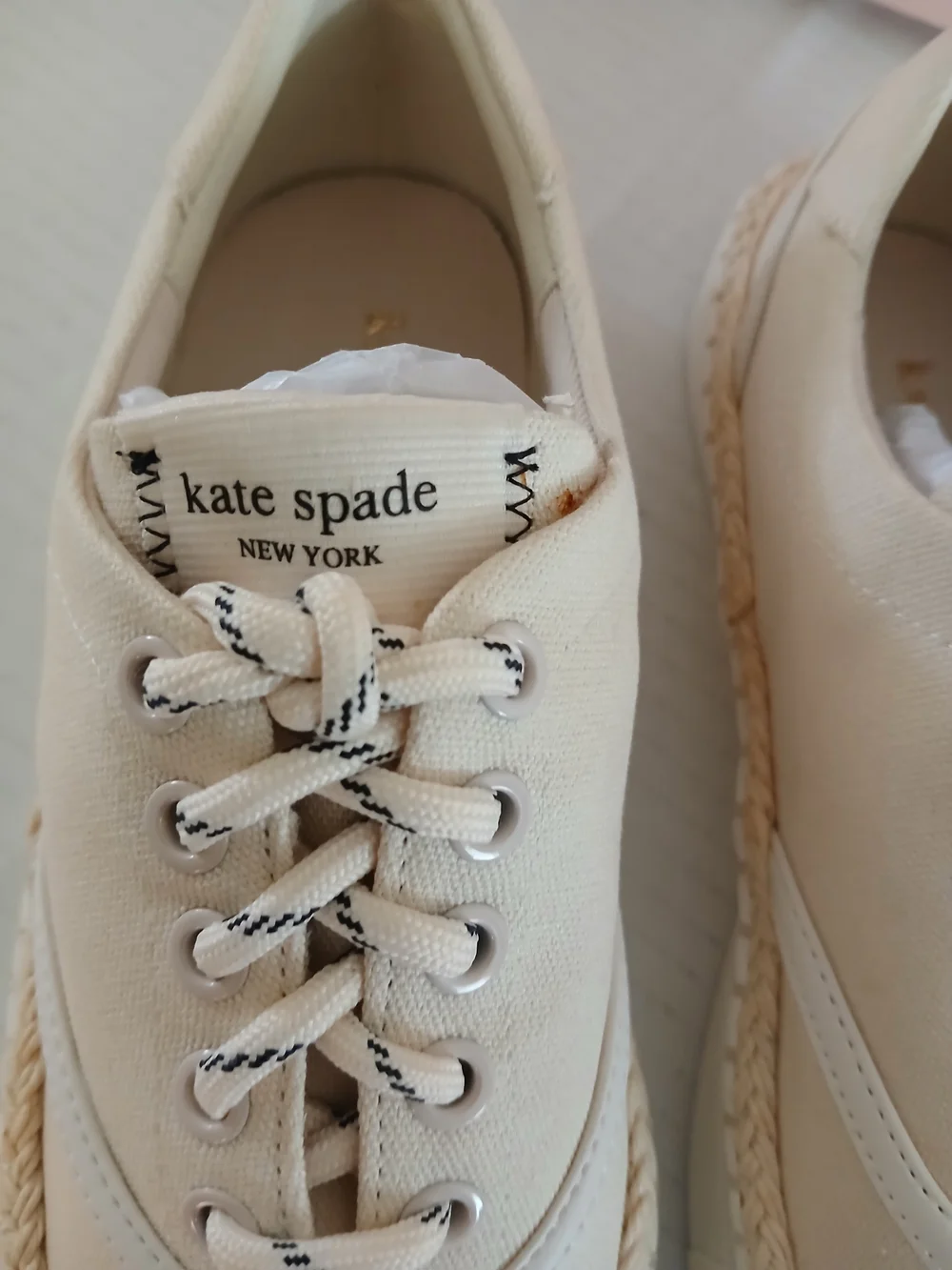 kate spade New York Cream Lace-Up Espadrille-Trim Sneakers Size 5B $45